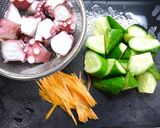 簡単！疲労回復☆タコ胡瓜のキムチマヨ和え作り方1写真
