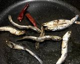 ニラ豆腐と油揚げのうま煮？なるたけ楽に作り方1写真