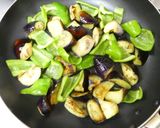 鶏むね肉なすピーマン甘辛コチュジャン炒め作り方7写真
