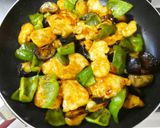 鶏むね肉なすピーマン甘辛コチュジャン炒め作り方14写真