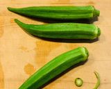 レンチンで簡単♫オクラの肉巻き作り方1写真