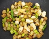 ジャガイモ、アスパラのコロコロ焼き作り方5写真