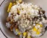 納豆とトウモロコシのご飯（揚げ玉のせ）作り方3写真