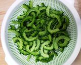 苦くない！ゴ−ヤとツナの和え物作り方2写真