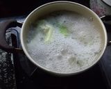 茹で鶏（ゴママヨ味噌ソース）作り方1写真