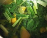 かぼちゃと小松菜味噌汁♪作り方2写真