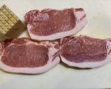 落合シェフの豚ロースのタリアータ作り方1写真