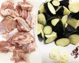 鶏肉となすのトマトソース煮込み作り方1写真