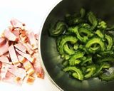 ゴーヤとベーコンの粉チーズ炒め作り方1写真