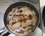煮るだけで簡単、豚ロース肉の生姜煮作り方2写真