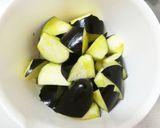 豚ばらズッキーニなすゴーヤ！夏野菜カレー作り方3写真