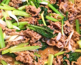 中華風牛肉と小松菜の焼きそば作り方5写真