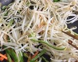 ぱりぱり麺に海鮮風味塩もやしあん作り方6写真