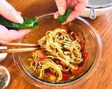 茹で時間1分☆豚とトマトの冷製味噌パスタ作り方7写真