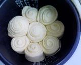 炊飯器で折込パン（クリームチーズ味）作り方13写真