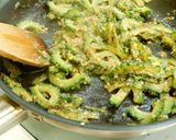 ～ご飯が進む～ゴーヤの味噌おかか炒め作り方7写真
