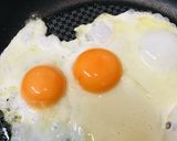 ハム＆キャベツの野菜炒め●目玉焼きプラス作り方3写真