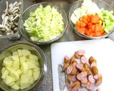 野菜たっぷり☆ミルクカレースープ作り方1写真