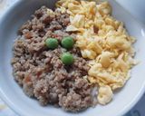 鶏そぼろの2色丼♪作り方1写真