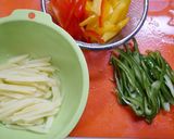 簡単！ポテトと3色野菜の焼豚炒め作り方3写真