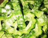 【ピリ辛】肉なしゴーヤカレーチャンプル作り方2写真