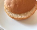 朝食にクリームコロッケバーガー！作り方1写真
