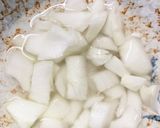 ゆで卵とミニトマトのチリケチャマヨサラダ作り方4写真