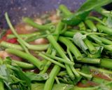 沙茶牛肉と空芯菜のあんかけご飯作り方8写真
