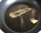 簡単、鮭とじゃがバター炒め。作り方2写真