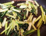 ごま油香る☆小松菜のシャキシャキ炒め煮作り方5写真