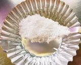 耐熱皿を使わずに！フライパンでべっこう飴作り方1写真