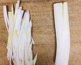 コツ：食材を斜め切り（下ごしらえ）作り方3写真