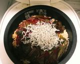 簡単!ビーツとビーツの葉の炊き込みご飯♪作り方2写真