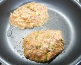 簡単！ふわふわ☆野菜ポークハンバーグ作り方3写真