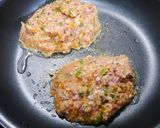 簡単！ふわふわ☆野菜ポークハンバーグ作り方4写真