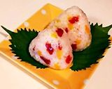 たくわんとカリカリ梅のおにぎり作り方4写真