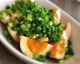 煮卵にメンマ乗せ・以外とクセになります作り方5写真