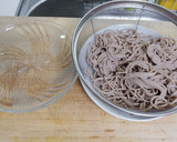 絡まない　ざるそばの盛り付け方作り方1写真