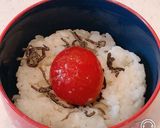 暑い夏の朝ごはんに、トマト丸ごと麦茶漬け作り方2写真
