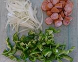 ピーマンとウインナー炒め作り方1写真