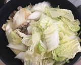 酒と塩胡椒のみで！白菜と豚肉の激うま塩煮作り方5写真