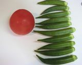 ☆オクラ＆トマトのドレ和え☆作り方1写真