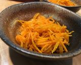 レンジで簡単！にんじんの七味ゴマ油和え作り方4写真