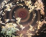 簡単!しらすとトマトバジルのオイルパスタ作り方3写真