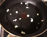 鶏もも肉とトマト&チーズ煮込み作り方2写真