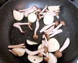 ♡ヘルシ♡茄子としめじのゆずポン酢炒め♡作り方2写真