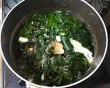 白だしと味覇で♡簡単わかめスープ♡作り方1写真
