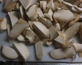 エリンギと海鮮のチーズジェノベーゼ炒め作り方2写真