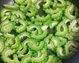 副菜　材料２つ！ゴーヤとベビーハム炒め作り方1写真