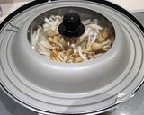 フライパンで♥カレイとしめじの蒸し煮♪作り方5写真